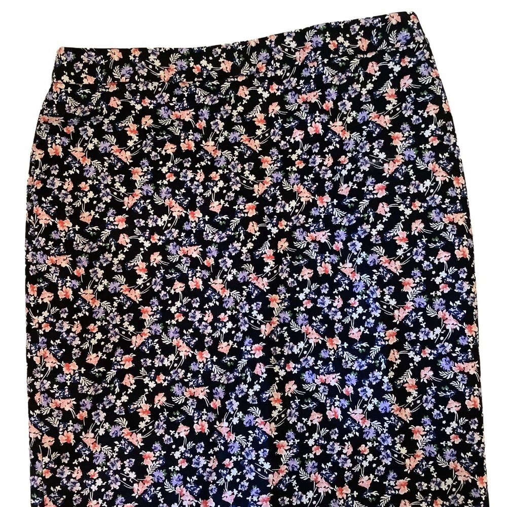 NWT Liz Claiborne Sport Floral Skirt Size: 4